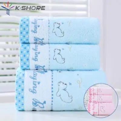 17 Набір дитячих рушників блакитний з звірятком